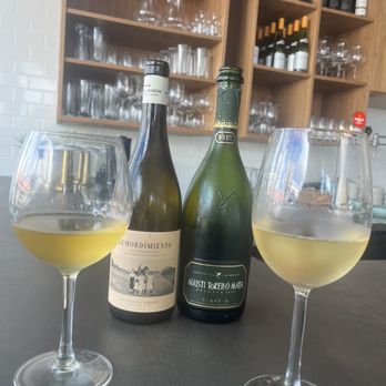 Edan Bistro - Delicious wines.. - Basque Near Me - North Miami, Florida Edan Bistro - Delicious wines.. - Basque Near Me - North Miami, Florida