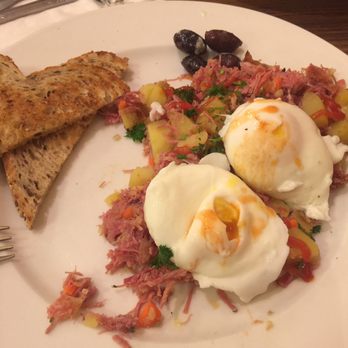 Hen House Eatery - Corned beef hash n eggs - Breakfast & Brunch Near Me - Minneapolis, Minnesota Hen House Eatery - Corned beef hash n eggs - Breakfast & Brunch Near Me - Minneapolis, Minnesota