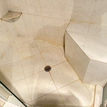 Mr Grout - Dirty shower - Grout Services Near Me - Lake Barrington, Illinois