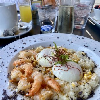 Brunch - Kitchen & Cocktails - Shrimp & Grits w/Poached Eggs (no bacon) - Breakfast & Brunch Near Me - Cave Creek, Arizona