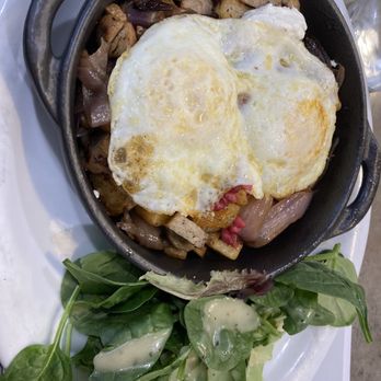 Turning Point - Warm winter skillet - Breakfast & Brunch Near Me - Hoboken, New Jersey Turning Point - Warm winter skillet - Breakfast & Brunch Near Me - Hoboken, New Jersey