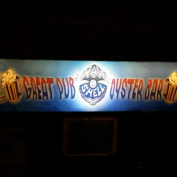 Half Shell - Half Shell Outdoor Sign - Seafood Near Me - Chicago, Illinois