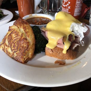 Twisted Fork - Eggs benny with ham - French Near Me - Vancouver, British Columbia