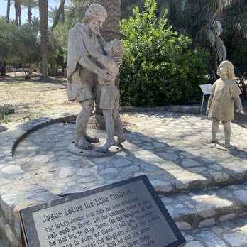 Shields Date Garden - Life of Christ - Fruits & Veggies Near Me - Indio, California Shields Date Garden - Life of Christ - Fruits & Veggies Near Me - Indio, California