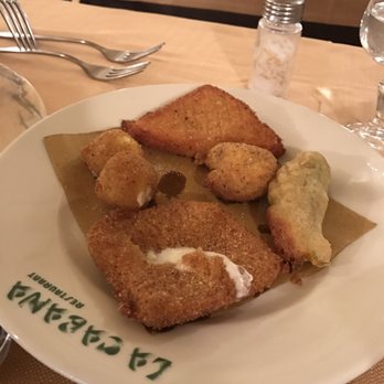 La Cabana - Fried cheese appetizer - very good. - Italian Near Me - Rome, RM La Cabana - Fried cheese appetizer - very good. - Italian Near Me - Rome, RM