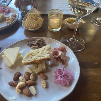 Lewis and Elm - Very nice pairing - Wine Bars Near Me - Greensboro, North Carolina
