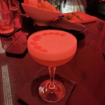 Cruise Room - Amaretto Sour - Lounges Near Me - Denver, Colorado Cruise Room - Amaretto Sour - Lounges Near Me - Denver, Colorado