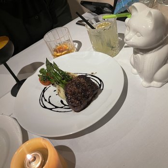 Dinner for Two - Filet and mash potatoes - Steakhouses Near Me - Santa Fe, New Mexico