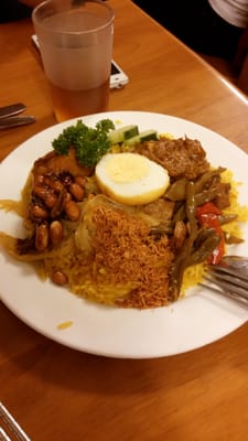 Lucky Indonesia Restaurant by null