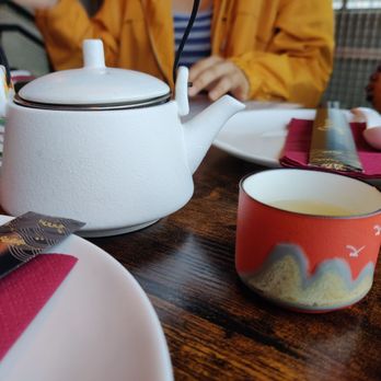 Spices 39 - Jasmine Tea - Bars Near Me - Houston, Texas