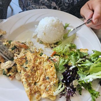 Liliha Bakery - Veggie omlette - Bakeries Near Me - Honolulu, Hawaii Liliha Bakery - Veggie omlette - Bakeries Near Me - Honolulu, Hawaii