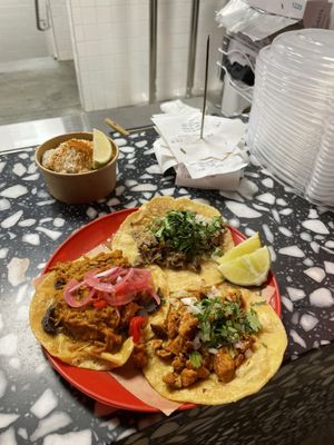 El Rey Tacos by null
