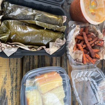2Fifty Texas BBQ - Brisket tamale, cornbread, Texas chili, sweet potato fries - Barbeque Near Me - Riverdale Park, Maryland 2Fifty Texas BBQ - Brisket tamale, cornbread, Texas chili, sweet potato fries - Barbeque Near Me - Riverdale Park, Maryland