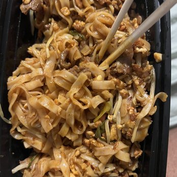 Thai of Austell - PAD THAI (D) beef & shrimp - Thai Near Me - Austell, Georgia Thai of Austell - PAD THAI (D) beef & shrimp - Thai Near Me - Austell, Georgia