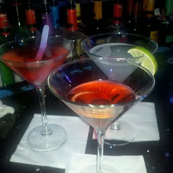 Kit Kat Club - Porn star, skinny girl, and a cosmo...love kit kat martinis! - Lounges Near Me - Chicago, Illinois Kit Kat Club - Porn star, skinny girl, and a cosmo...love kit kat martinis! - Lounges Near Me - Chicago, Illinois