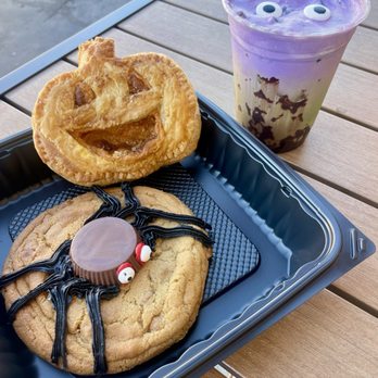 Rekindle Coffee - Spider Cookie, Pumpkin Delight and Frankenmatcha (IG: @christal.light) - Cafes Near Me - Orange, California