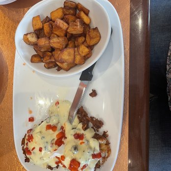 Another Broken Egg Cafe - Hash Brown Benedict with potatoes - Breakfast & Brunch Near Me - The Colony, Texas Another Broken Egg Cafe - Hash Brown Benedict with potatoes - Breakfast & Brunch Near Me - The Colony, Texas