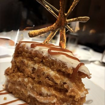 Ruth's Chris Steak House - Carrot cake - Steakhouses Near Me - Sacramento, California
