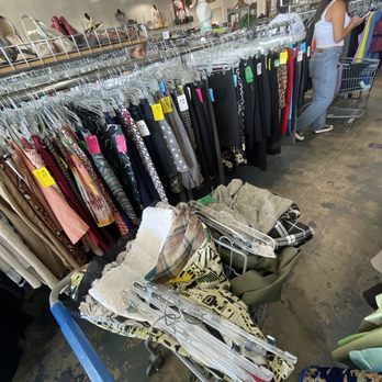 WEAVE Thrift - Used, Vintage & Consignment Near Me - Sacramento, California