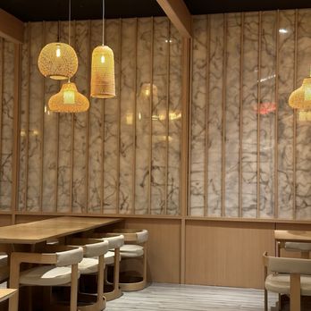 Umami Sushi and Grill - Sushi Bars Near Me - Albertson, New York