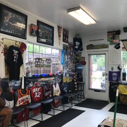 Love all the sports theme. Reminds me of my man cave Love all the sports theme. Reminds me of my man cave