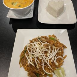 Pad Thai, rice, Massaman Curry Pad Thai, rice, Massaman Curry