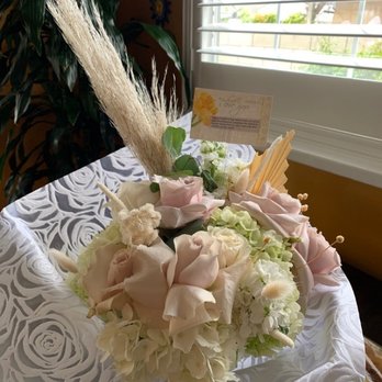 Angel's Flowers - Mother's Day Bouquet - Florists Near Me - Santa Ana, California Angel's Flowers - Mother's Day Bouquet - Florists Near Me - Santa Ana, California