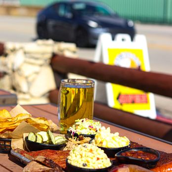 Bubba's SmokeHouse & Spirits - Barbeque Near Me - Paso Robles, California