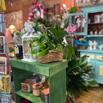 A Rustic Rose Florist - Florists Near Me - Brazoria, Texas
