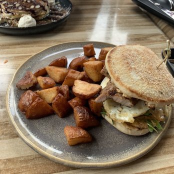 EVOO Greek Kitchen - Egg, halloumi porc belly sandwich 18$ - Greek Near Me - Ottawa, Ontario EVOO Greek Kitchen - Egg, halloumi porc belly sandwich 18$ - Greek Near Me - Ottawa, Ontario