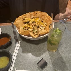 La Posada Bar and Grill - Chicken taco salad