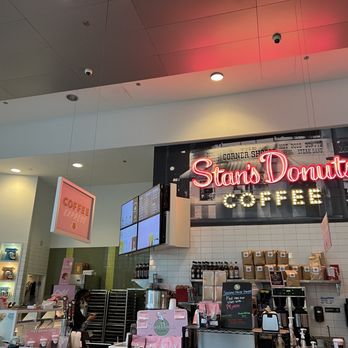 Stan's Donuts & Coffee - Donuts Near Me - Chicago, Illinois Stan's Donuts & Coffee - Donuts Near Me - Chicago, Illinois