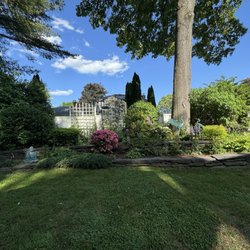 East Tibetan Stonework - Backyard dry stacked stone walls.  West Springfield, MA