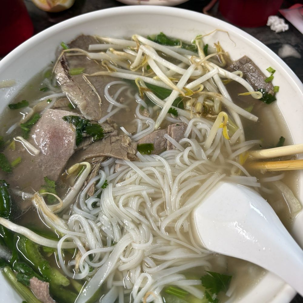 Pho Paradise - My number 5 with rare steak, flank and tendon - Noodles Near Me - Fresno, California Pho Paradise - My number 5 with rare steak, flank and tendon - Noodles Near Me - Fresno, California