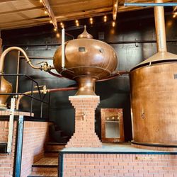 Jaxon Keys Winery & Distillery - Just a beautiful working Brandy still and work of art.