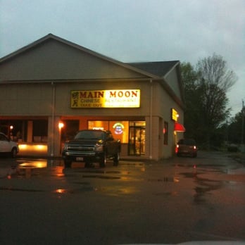 Main Moon Chinese Restaurant - the front of the restaurant - Chinese Near Me - Youngstown, Ohio Main Moon Chinese Restaurant - the front of the restaurant - Chinese Near Me - Youngstown, Ohio