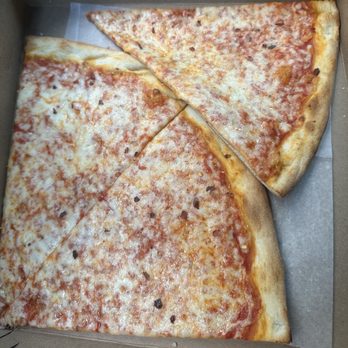 Johnny Tomatoes - Cheese slice - Pizza Near Me - Monroe, North Carolina