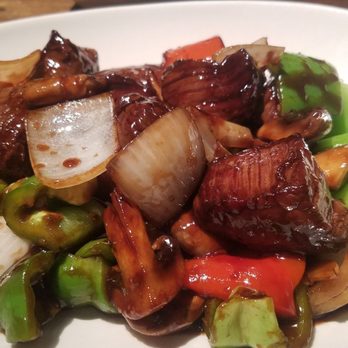 Mah-Jong Chinese Kitchen - Merlot Stir Fried Cube of Beef Tenderloin - Chinese Near Me - Plano, Texas Mah-Jong Chinese Kitchen - Merlot Stir Fried Cube of Beef Tenderloin - Chinese Near Me - Plano, Texas