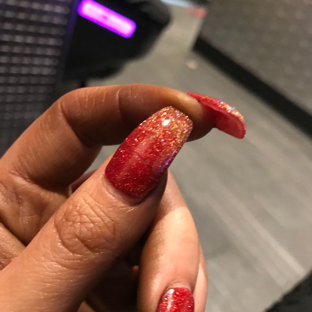Vida Nails & Spa - Cracked nail way below natural nail - Nail Salons Near Me - Warwick, Rhode Island Vida Nails & Spa - Cracked nail way below natural nail - Nail Salons Near Me - Warwick, Rhode Island