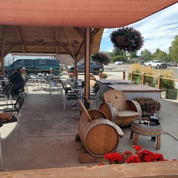 Three Barrel Brewing Company - Exterior seating - Pizza Near Me - Del Norte, Colorado