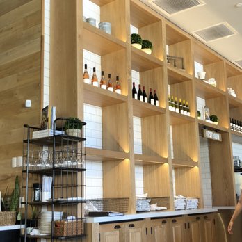 True Food Kitchen - nice shelving - New American Near Me - Boca Raton, Florida True Food Kitchen - nice shelving - New American Near Me - Boca Raton, Florida