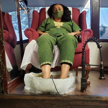 Lanie Quan, DAOM, LAC -Equilibrate Acupuncture - Foot soak detox! - Acupuncture Near Me - Tracy, California
