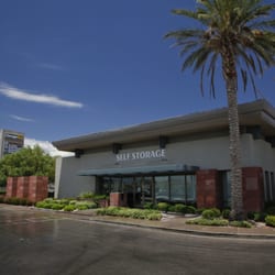 StorageOne Flamingo Near Hualapai