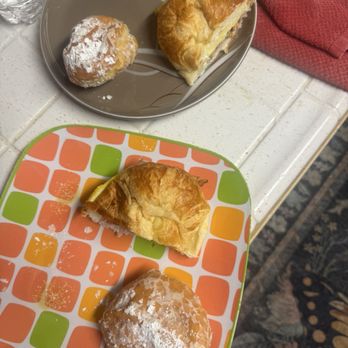 Judy's Donuts - Orders split! - Donuts Near Me - Clovis, California