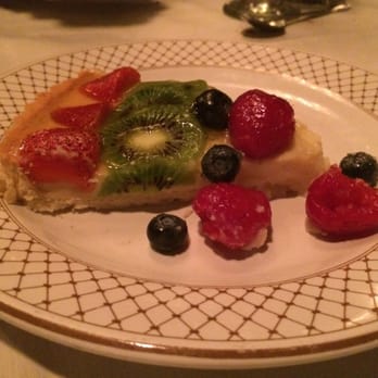 Le Mont - fruit tart - American Near Me - Pittsburgh, Pennsylvania Le Mont - fruit tart - American Near Me - Pittsburgh, Pennsylvania
