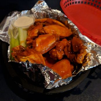 Elmo's - Wings ordered hot - American Near Me - Getzville, New York Elmo's - Wings ordered hot - American Near Me - Getzville, New York