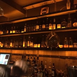 Dingle Whiskey Bar - Loads of whiskey selections