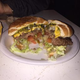 Award Winning Green Chili Cheeseburger