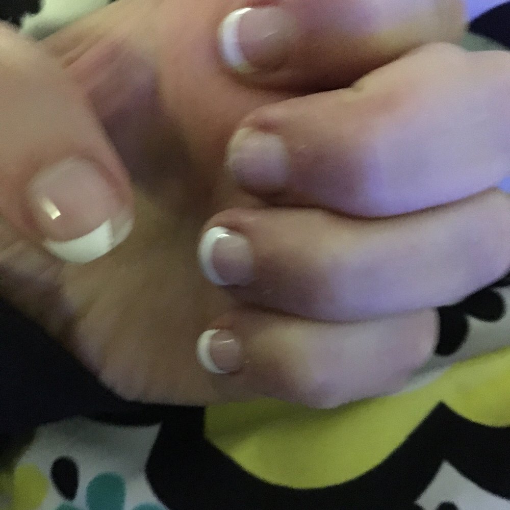 Professional Nails and Spa - Chipped and peeled first 2 days - Day Spas Near Me - San Clemente, California Professional Nails and Spa - Chipped and peeled first 2 days - Day Spas Near Me - San Clemente, California
