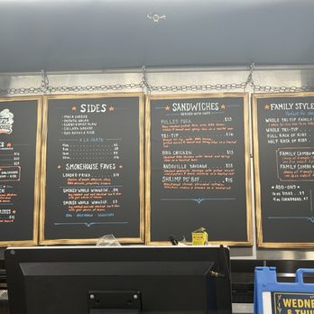 Lisas Southern Smokehouse - menu - Barbeque Near Me - Clovis, California Lisas Southern Smokehouse - menu - Barbeque Near Me - Clovis, California